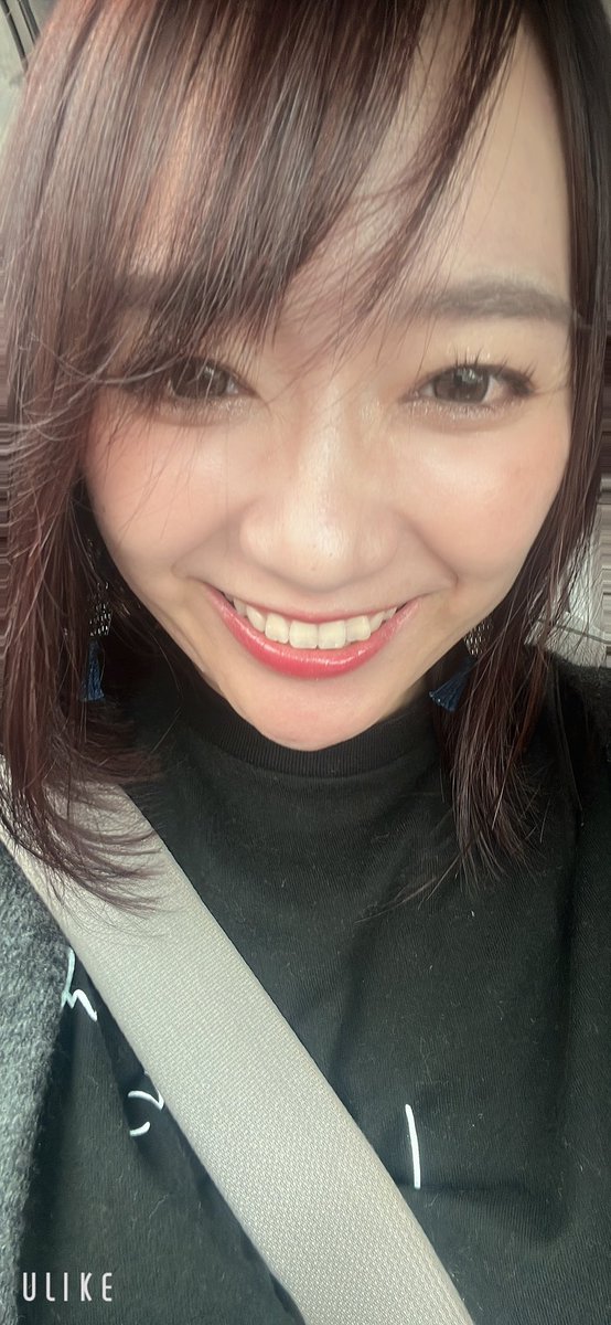 aaaaachan1020's tweet photo. 髪赤くした🤤✨
12月のビートのLIVEいきたいなぁ

何年も会ってないけど
アイコンをかえず
子どもたちとセットで覚えててほしい

子どもたちもこんなに大きくなりました🐝💓

@U__official 
@MASAT_O_fficial 
@REI___official 
#THEBEATGARDEN 
#Beemer https://t.co/gJv0bzYeS5