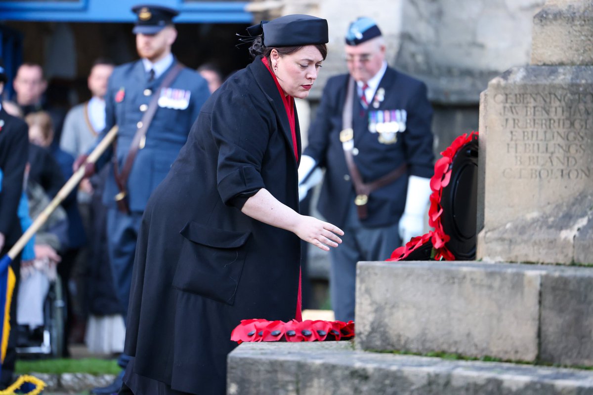 Barry Swallow tweet media