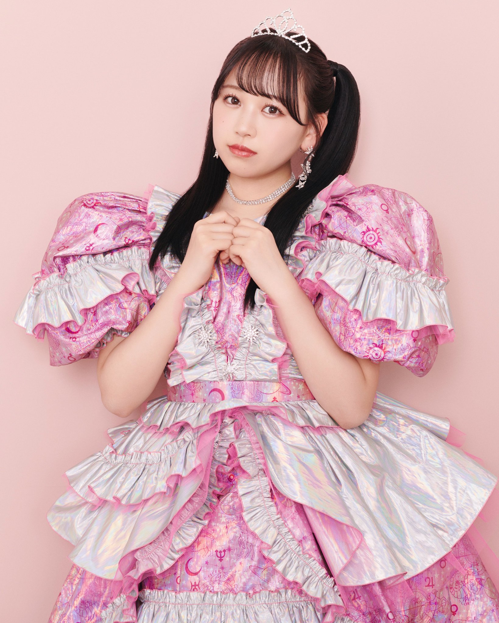 X-এ FRUITS ZIPPER【Official】: 