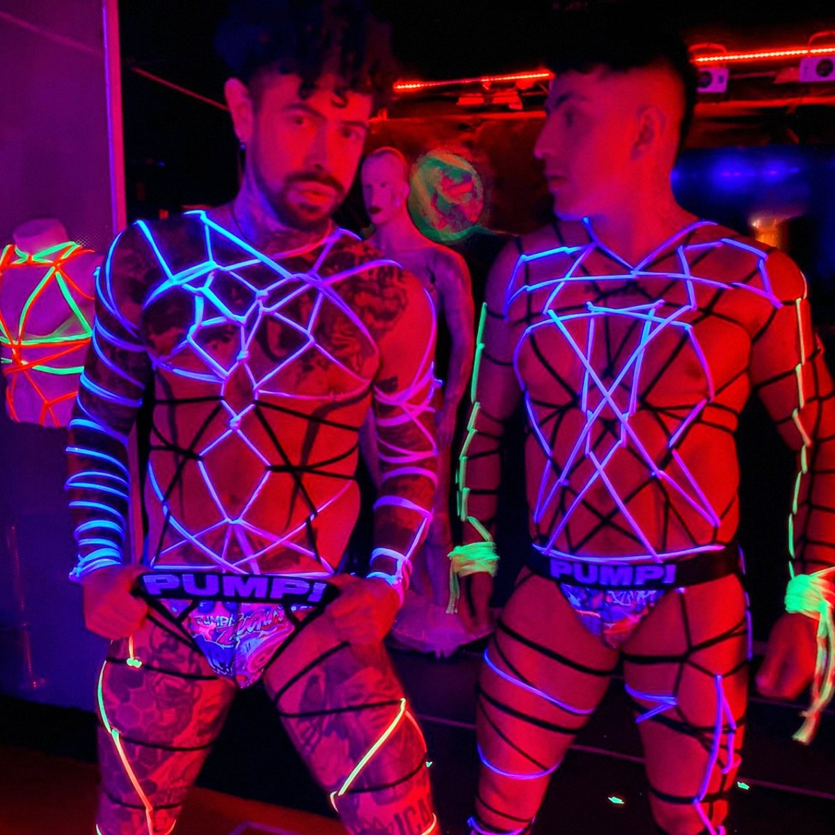 MUNDO 🛸 SUBTERRÁNEO👾TECHNO tweet media