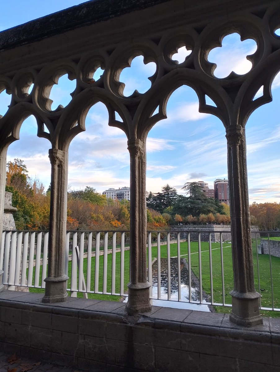 "Tanggapi undangan-Nya dengan rasa syukur dan menerima sepenuh hati, kasih-Nya yang hadir dalam hidup ini"