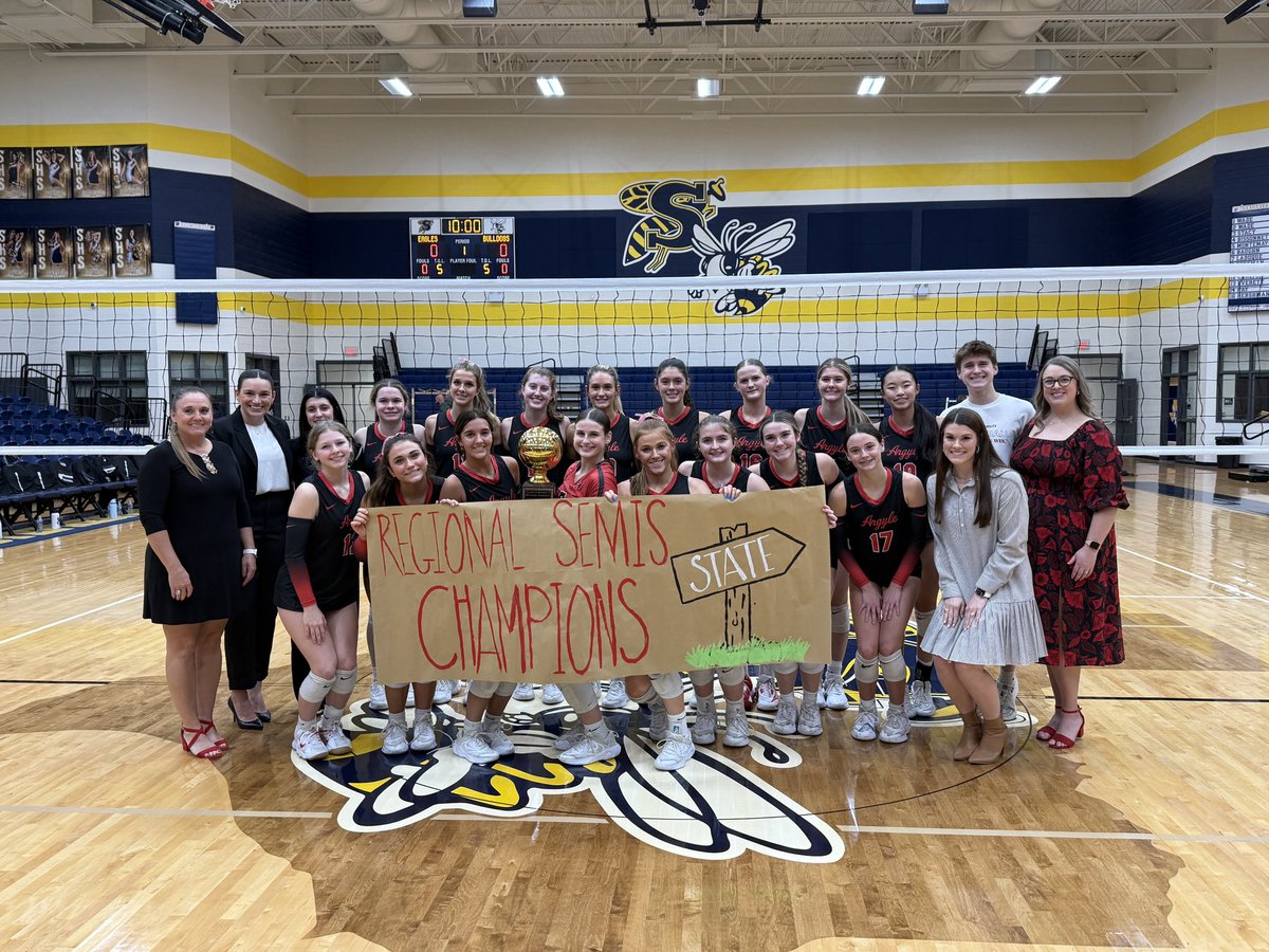 Regional Final Details ⬇️
🆚 Lubbock Cooper High School
📆 November 15th
⏰ 6:30 PM
📍 Clyde High School
🎟️ clydeisd.org/page/Tickets
🎉 Be There and Be LOUD!!

#cfw24 #NOW