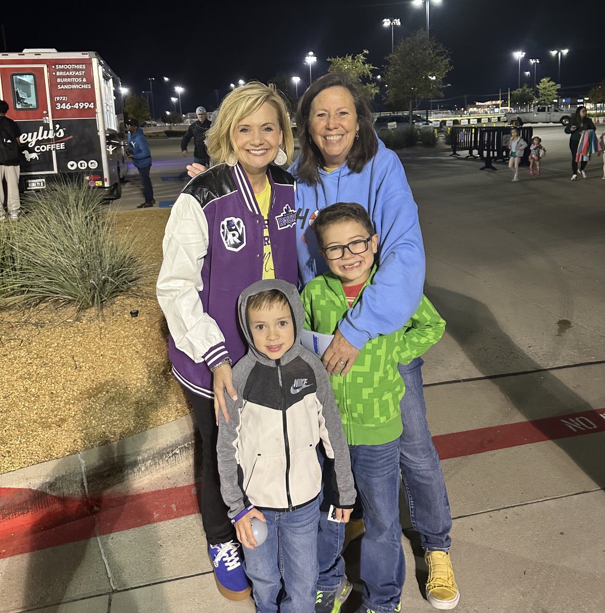 Halie Rivera tweet media