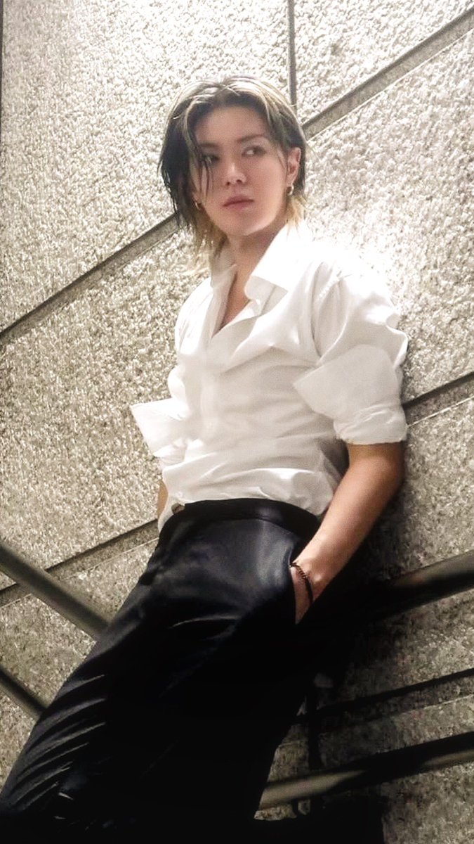 yuta films tweet media