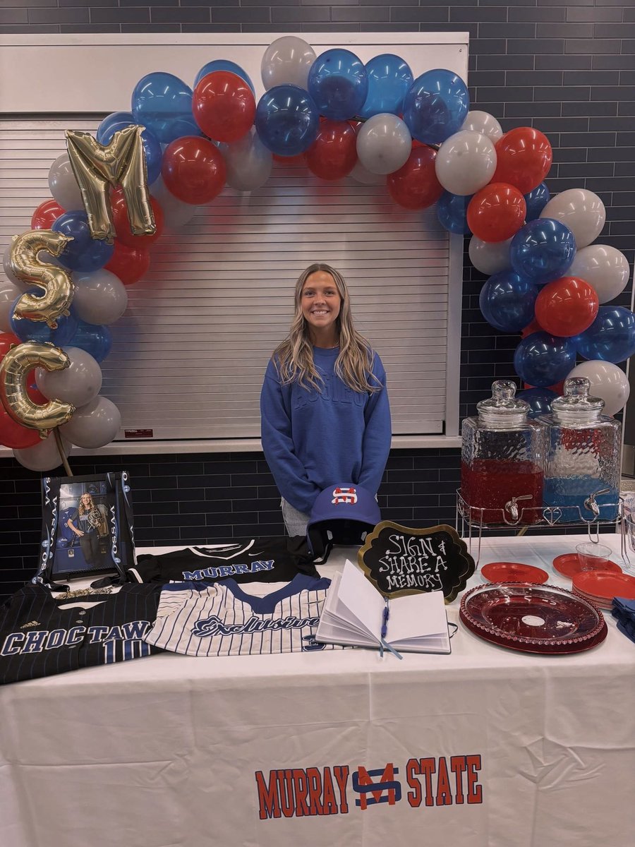 National signing day!! Excited for the next chapter w <a href="/MSC_Softball/">MSC Softball</a> !!❤️💙