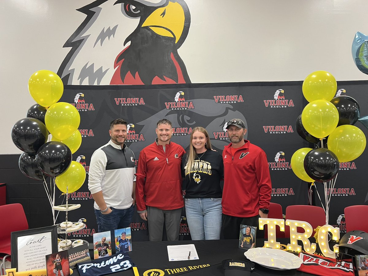 Ralyn Kelley (@kelleyralyn) on Twitter photo Officially a raider!! Thank you to everyone who has supported me along this journey! See you soon Missouri!!💛🖤 <a href="/3Rsoftball/">Three Rivers College Softball</a> <a href="/ViloniaSB/">Vilonia Softball</a> Officially a raider!! Thank you to everyone who has supported me along this journey! See you soon Missouri!!💛🖤 <a href="/3Rsoftball/">Three Rivers College Softball</a> <a href="/ViloniaSB/">Vilonia Softball</a>