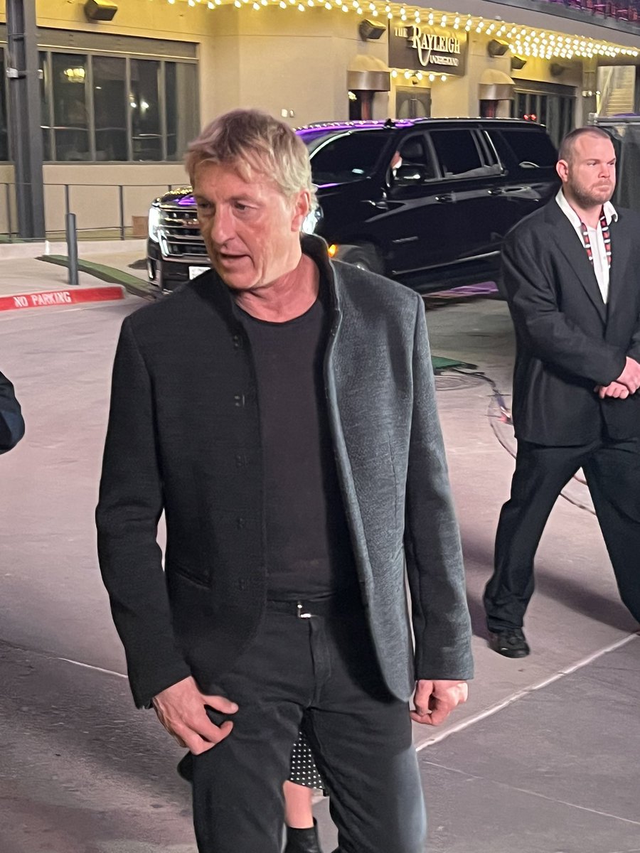 denglishbi's tweet image. After #TechCon365 in Dallas today there was a Netflix Cobra Kai event going on down the street and guess who showed up? Wow, how cool was that🤩