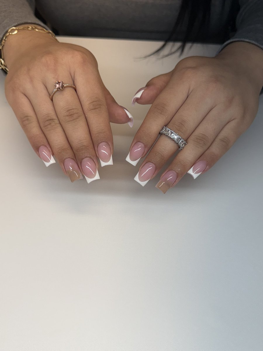 Follow me on Instagram 🤍 I’m back to doing nails !