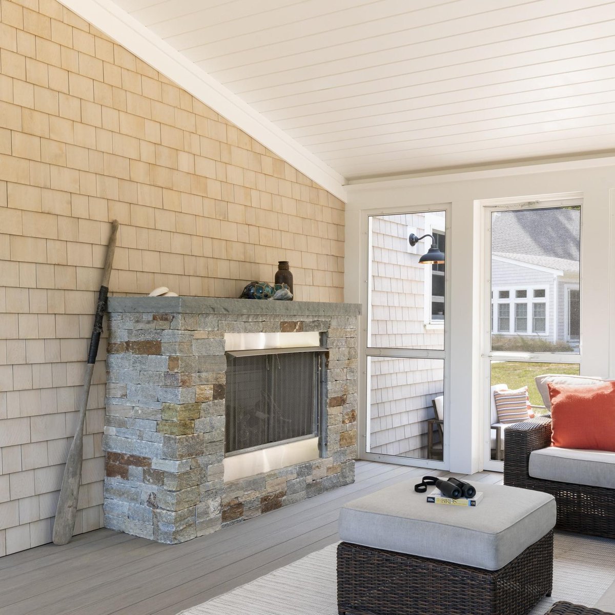 PhilbrookCC's tweet image. Paradise found in South Orleans.

#BuiltByPhilbrook in collaboration with A3 Architects, Andersen Windows + Doors, Shepley Wood Products #CapeCodHome #CapeCodBuilder #WaterfrontHome #OrleansMA 📷 Grattan Imaging