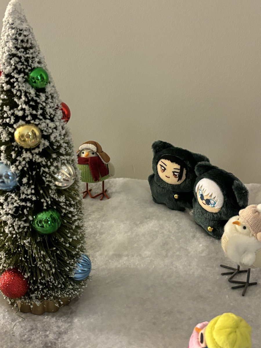 kunikiraa's tweet photo. seasonal depression is out xmas chimigego is in ‼️ https://t.co/RTcUmzZeGW