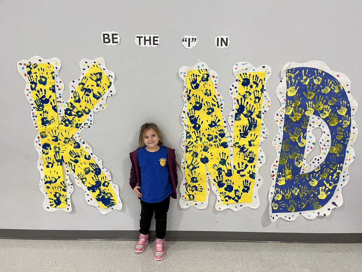 Happy World Kindness Day! #BetterTogether <a href="/District_73/">Hawthorn District 73</a> <a href="/HappyatHSYL/">Hawthorn School for Young Learners</a>