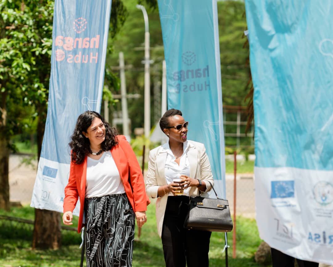 EUinRW's tweet photo. Exciting times as we inaugurate the Nyagatare @HangaHubs, an innovation hub supported by the 🇪🇺EU &amp;managed by @RISARwanda &amp; @rwictchamber Many thanks to Minister of ICT @MusoniPaula  for spearheading this initiative. Empowering local entrepreneurs and truly inspirational! 🌟 https://t.co/5TCpJ9jMaU