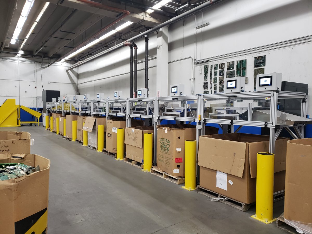 CleanWaterMN's tweet image. AI is helping w/e-waste recycling! It's sorting end-of-life circuit boards according to their metals value by identifying chips. It has learned how to identify 8 different categories of CB, soon to be over 30!