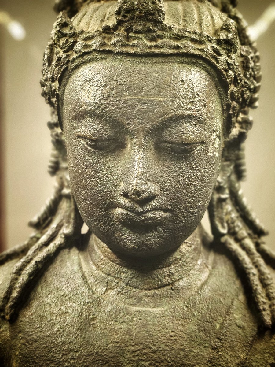 DalrympleWill's tweet image. Exquisite 7thC Avalokitesvara found at Bidor in Malaysia