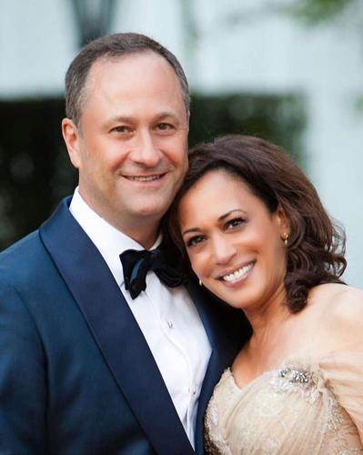 True Blue 🇦🇺🐨 (@spbmckenna) on Twitter photo 🇺🇲 #Kamala DIDN’T lose ~ America lost!
Kamala showed the world what real leadership looks like.
Her rallies inspired us & showed us there is HOPE
She showed us what TRUE Patriotism looks like
She showed the world that most Americans believe in Democracy
Thank you <a href="/VP/">Vice President JD Vance</a> 💪💙 🇺🇲 #Kamala DIDN’T lose ~ America lost!
Kamala showed the world what real leadership looks like.
Her rallies inspired us & showed us there is HOPE
She showed us what TRUE Patriotism looks like
She showed the world that most Americans believe in Democracy
Thank you <a href="/VP/">Vice President JD Vance</a> 💪💙