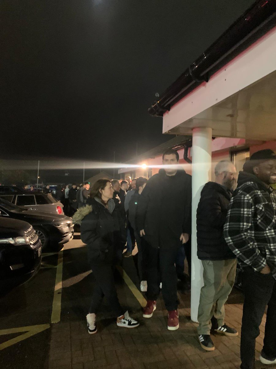 Harborough Town FC 🐝 (@harbtownfc) on Twitter photo 🙏 Thank you to our amazing #UpTheBees supporters who turned out in phenomenal numbers buying an impressive 1,300 tickets for our <a href="/EmiratesFACup/">Emirates FA Cup</a> tie away at <a href="/ReadingFC/">Reading FC</a> 😲
📆 We are back open 7-9pm on Thursday evening, so roll up roll up!
🚌 We also sold 5 coaches 👏 We are 🙏 Thank you to our amazing #UpTheBees supporters who turned out in phenomenal numbers buying an impressive 1,300 tickets for our <a href="/EmiratesFACup/">Emirates FA Cup</a> tie away at <a href="/ReadingFC/">Reading FC</a> 😲
📆 We are back open 7-9pm on Thursday evening, so roll up roll up!
🚌 We also sold 5 coaches 👏 We are
