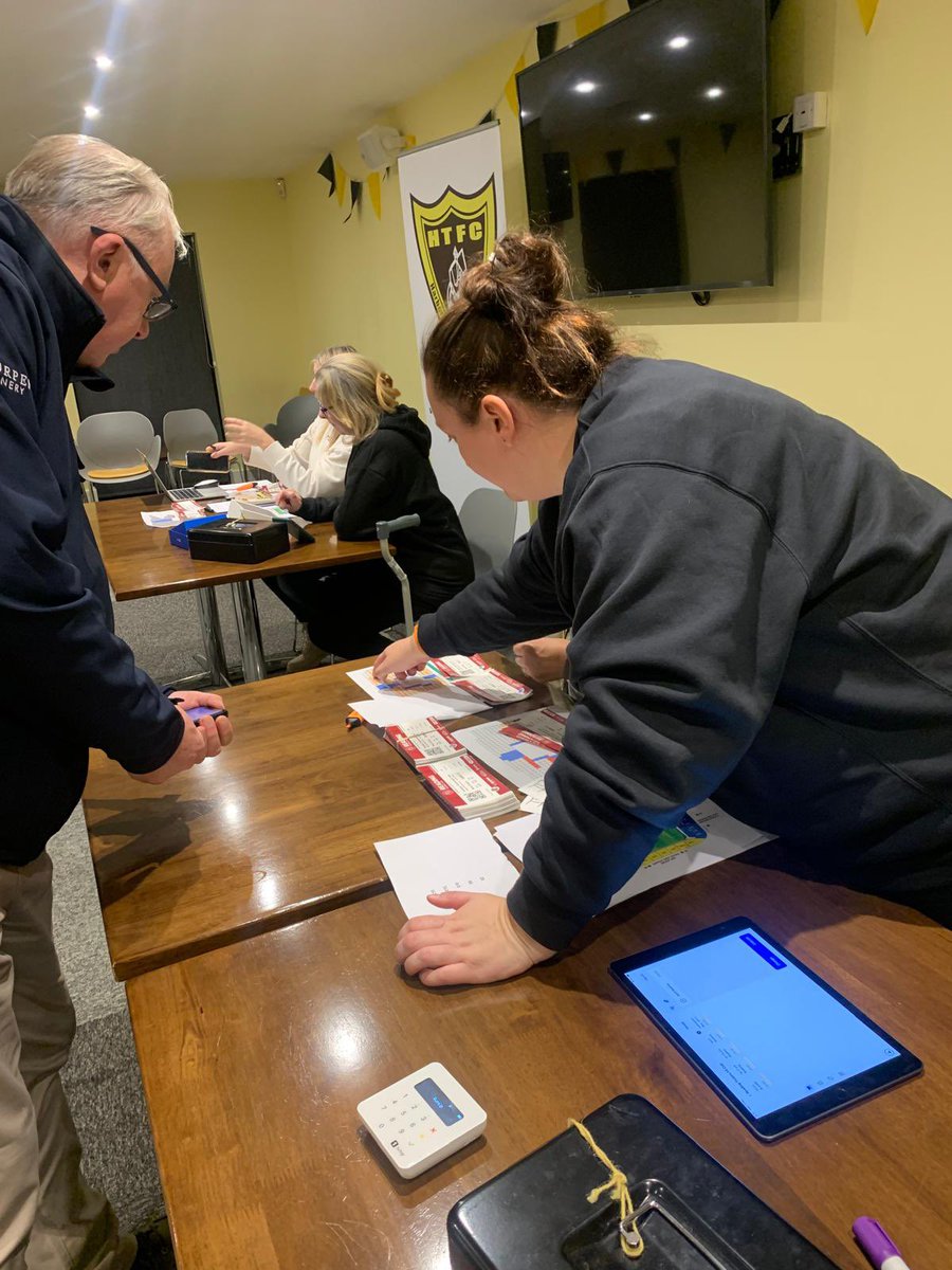 Harborough Town FC 🐝 tweet media