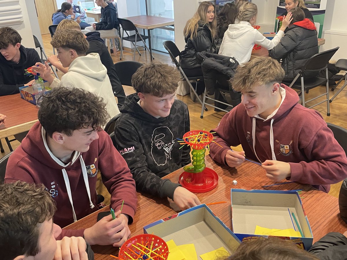 Col_Iognaid_SJ's tweet photo. Thanks to @GalwayMuseum for hosting us for #ScienceWeek:
-2nd years went to the Superhuman Exhibit.
-TYs attended a workshop from @CURAMdevices in relation to diabetes.
Very enjoyable and informative sessions.
#jesTY https://t.co/27hrYlLTts