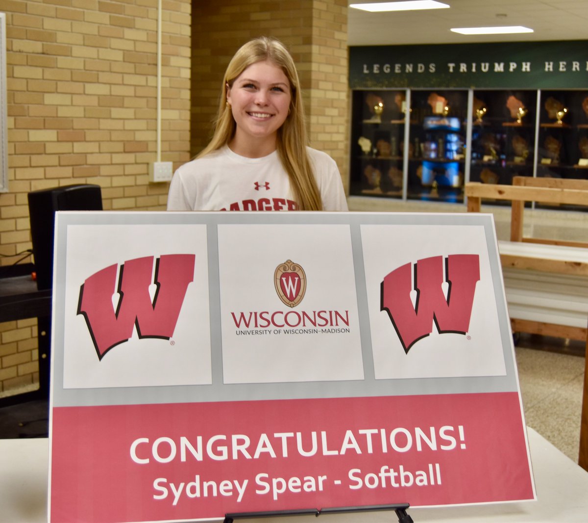 Congrats to our NLI signing athletes today.
Addison Kluck - Queens University - Charlotte (softball)
Ava Hopper - Concordia - St Paul (soccer)
Keaton Barwick - IU - Indy (swimming )
Sydney Spear - UW- Madison (softball)