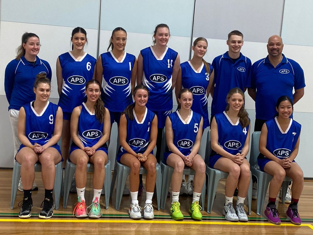 APS_Sport's tweet photo. Congrats to @APS_Sport Rep &amp; @careysport Alumnae Katie Harrington (OC2024) for signing with the University of Wyoming! 👏👏

All the best @Kat1eharrington &amp; we can't wait to follow your progress at @wyo_wbb! 💪💪

#apssport #APS #apsbasketball https://t.co/YfUYYKqIhi