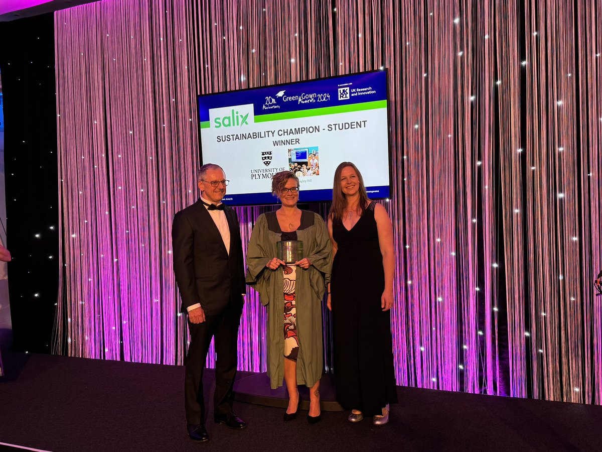 Salix (@salixfinance) on Twitter photo We are delighted to present the winner of sustainability champion student as Hayley Hill of <a href="/PlymUni/">University of Plymouth</a> <a href="/greengowns/">Green Gown Awards</a> 2024 👏 We are delighted to present the winner of sustainability champion student as Hayley Hill of <a href="/PlymUni/">University of Plymouth</a> <a href="/greengowns/">Green Gown Awards</a> 2024 👏