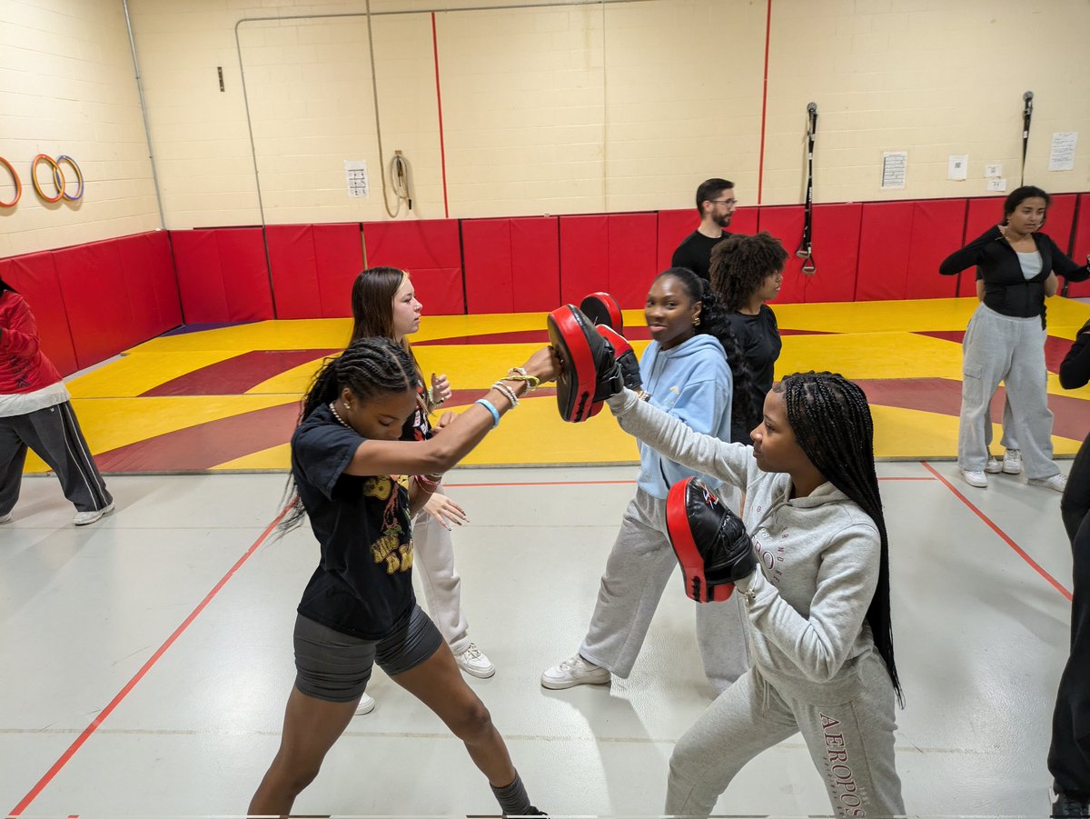 Sarah Ruso tweet media