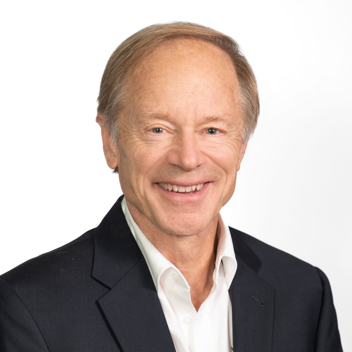 OPINION: Bruce Mohl made CommonWealth must-reading — and brought me back into civic life by James Aloisi

buff.ly/3AFSRAi