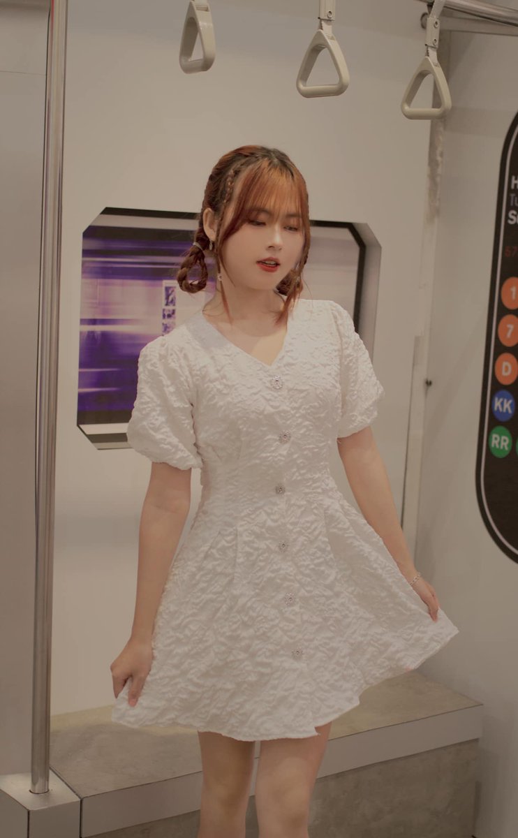 mayadh2000's tweet image. Bobbie Benitone This article is a shining example of how to make profound subjects accessible to a broader audience. I appreciate the content exchange you offer to readers.Bobbie Benitone