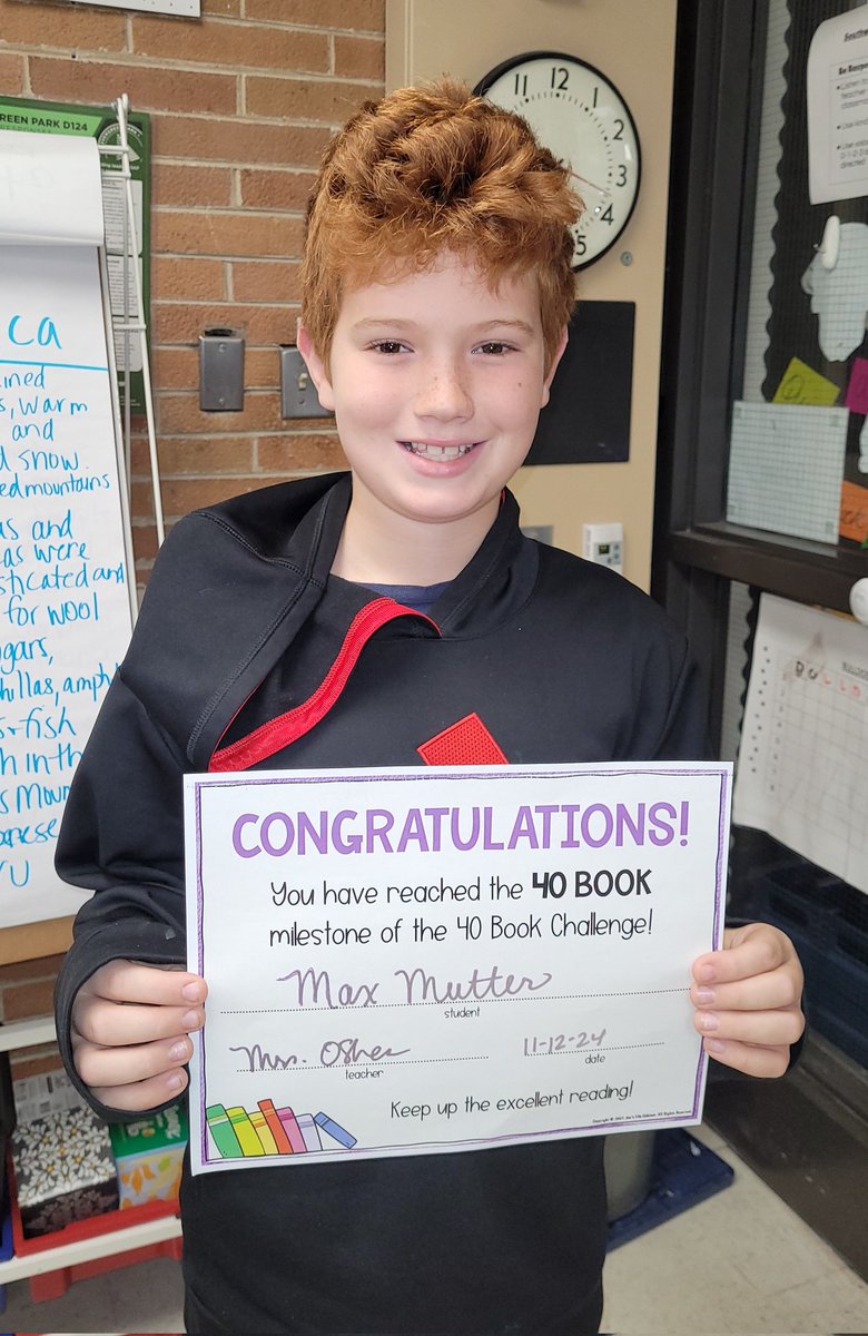 5AwithOShea's tweet image. Congratulations to Max M! You did it! Great job!  #40BookChallenge earner
#BeEvergreen
#ibelonginEvergreen
#SWBulldogs