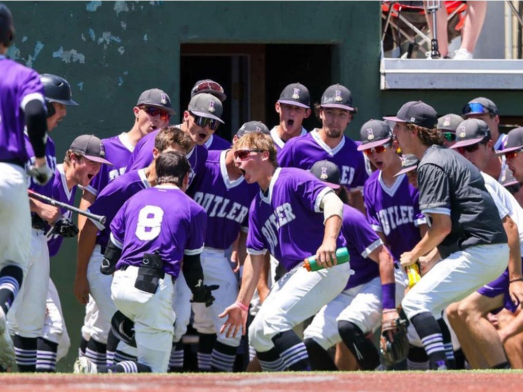 Jaden Loehr-Chase (@jadenloehrchase) on Twitter photo 𝕊𝕚𝕘𝕟𝕖𝕕. Excited to get to work and compete! I truly appreciate the Butler coaching staff for giving me this opportunity. 🐻
#rollgrizz
<a href="/Buco_Baseball/">Butler Baseball</a>
<a href="/micah_grover1/">Micah Grover</a>
<a href="/BrandonBachar/">Brandon Bachar</a> 𝕊𝕚𝕘𝕟𝕖𝕕. Excited to get to work and compete! I truly appreciate the Butler coaching staff for giving me this opportunity. 🐻
#rollgrizz
<a href="/Buco_Baseball/">Butler Baseball</a>
<a href="/micah_grover1/">Micah Grover</a>
<a href="/BrandonBachar/">Brandon Bachar</a>
