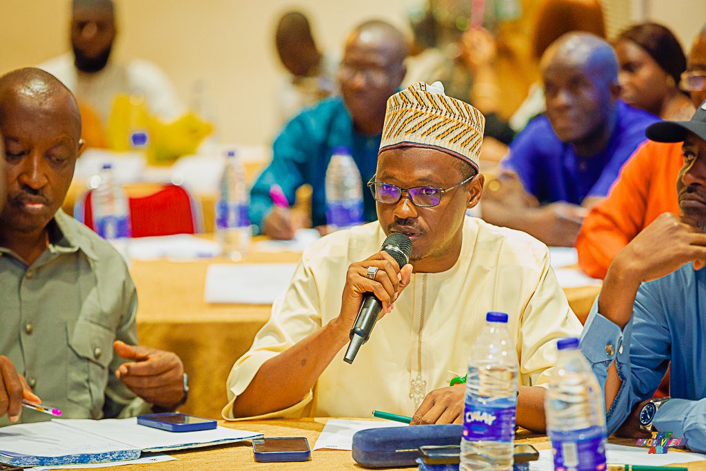 AbuKusada's tweet photo. #KiKProject2024 
Today, I had the opportunity to conduct an oversight visit in Lagos to several automobile assembly plants as a member of the @HouseNGR committee on Industry. During our visit, we had the privilege of touring three prominent companies: Dangote Sinotruck West Africa Ltd, CNG Motors Co Ltd, and Mikano International Ltd.