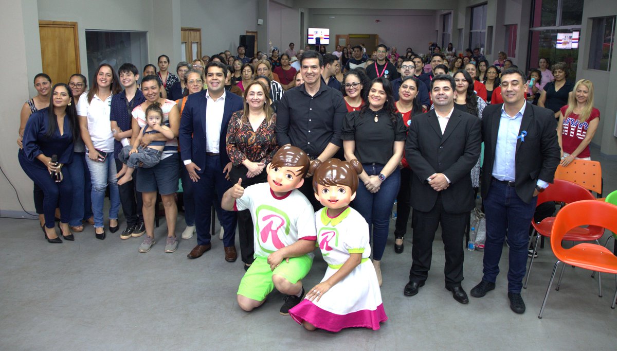 MTESS_PY's tweet photo. #SemanaDelEmprendedor| 🚀¡Inspiración para los emprendedores!
Con ferias, networking y charlas inspiradoras, se desarrolló este miércoles el evento CEE Inspira, en la sede del @CEE_Paraguay.
La actividad contó con la presencia de la viceministra de Empleo @veronicalopezb2, del director general de Empleo, Wilberto Otazú, y del director del Centro de Entrenamiento del Emprendedor @RaulGrunce.
Los asistentes pudieron escuchar a emprendedores que compartieron sus historias de éxito y crecimiento, mostrando cómo sus ideas de negocio han generado ingresos y empleo.
CEE Inspira se organizó en el marco de la Semana del Emprendedor y contó con el apoyo de la @Comampar1.