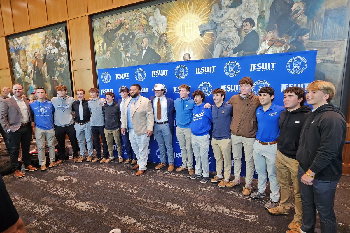Jesuit Tampa tweet media