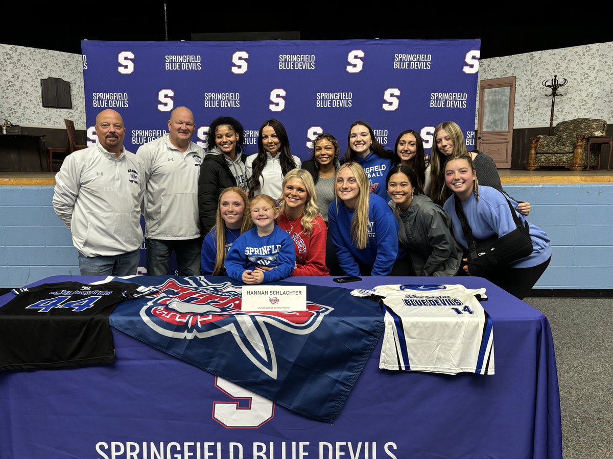 Signing Day for <a href="/sfieldathletics/">Springfield Athletics</a> 👀 with plenty of Blue Devils headed to the next level! 

See who’s headed where tonight on Sports Nightly! 📺
