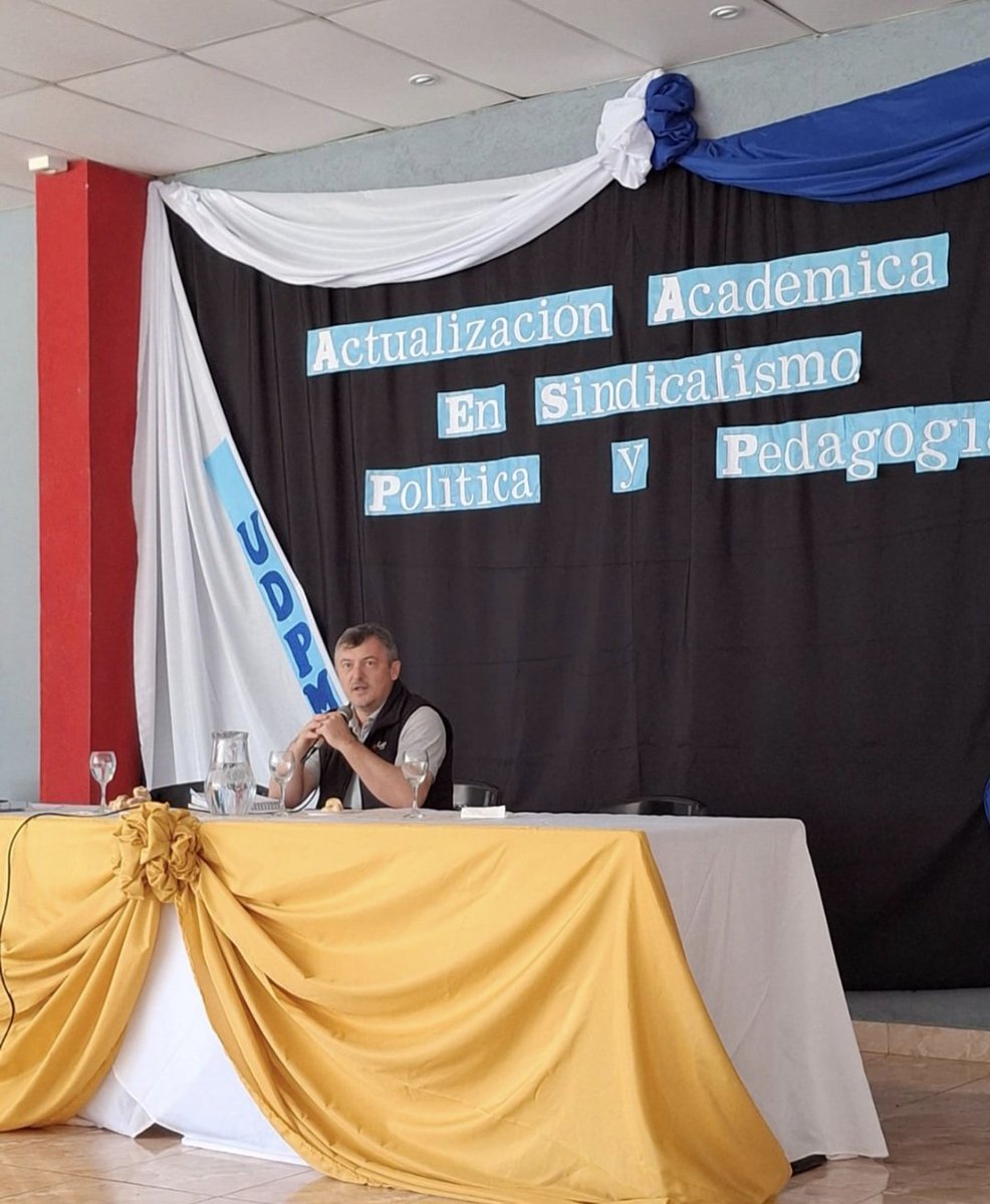 Hoy #Eldorado #Iguazú Actualización Académica en Sindicalismo, Política y Pedagogía de UDPM. Participaron CD de UDPM, Delegados Departamentales, Escolares y Congresales a CTERA.