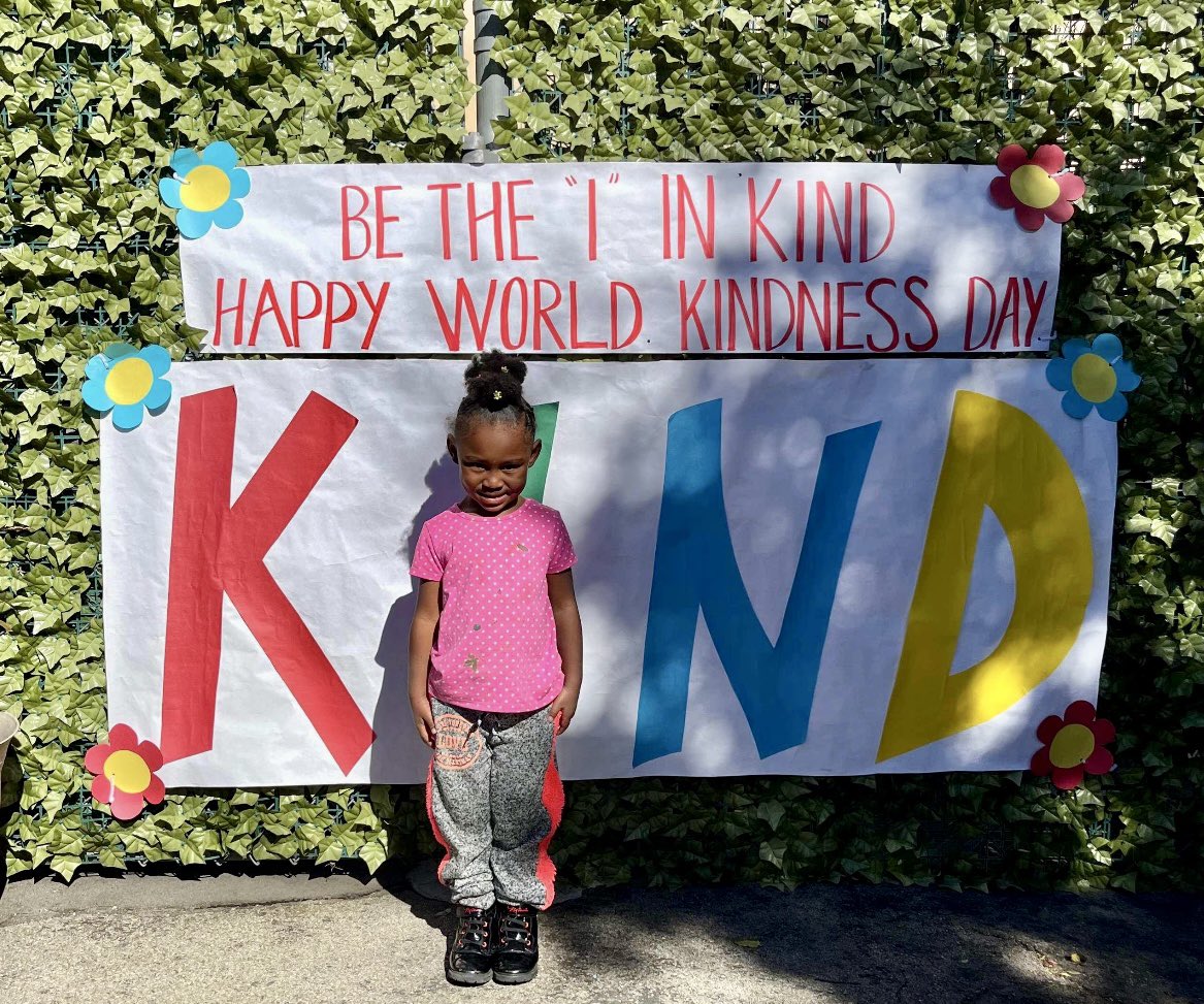 Pinewood EEC celebrated World Kindness Day! Teachers read books about kindness, children reflected on kind acts of their friends &amp; created heart paintings. #KindnessDay <a href="/LASchoolsNorth/">LAUSD Region North</a> <a href="/earlyed_la/">EarlyedLA</a> <a href="/Kelly4LASchools/">Kelly Gonez, LAUSD</a> <a href="/MLB4PreK/">Martha Borquez</a> <a href="/LAUSD_Achieve/">Los Angeles Unified Division of Instruction</a> <a href="/PbisRp/">LAUSD PBIS/RP</a>
