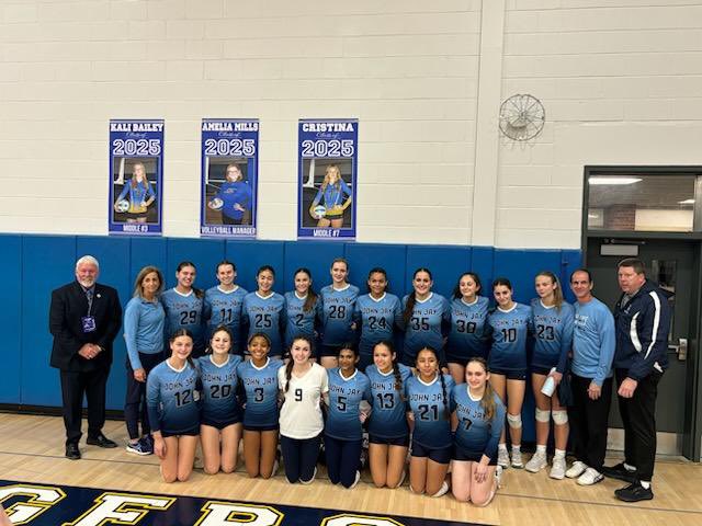 The Lady Patriots are headed to the Regional Championship at Mount Saint Mary's on Friday at 5:30 taking on Monroe Woodbury from section 9. Let's Goooo! <a href="/WCSDAthletic/">WCSDAthletics</a> <a href="/WCSDEmpowers/">WCSDEmpowers</a> <a href="/jjvvb2015/">John Jay Volleyball</a>