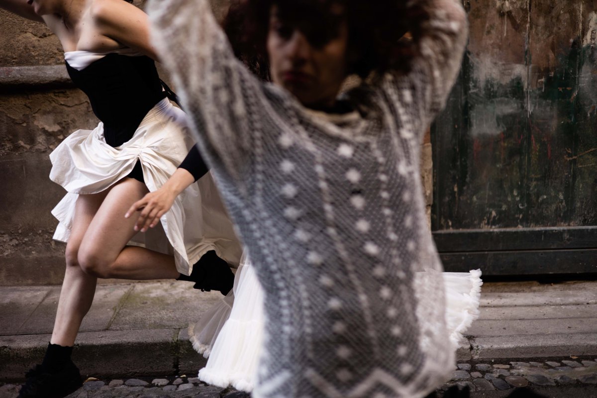 IMPOSSIBLE IMAGE, a @physicaltv  <a href="/NastySilents/">Cinema's First Nasty Women🎞️</a> collaboration directed by <a href="/karenpearlman/">Karen Pearlman</a>, is an image of female freedom &amp;  cooperation all the more relevant today. Streaming for free in Nov: @amerdancefest 'Movies by Movers' program. Film 6 on Program 3: americandancefestival.org/movies-by-move…