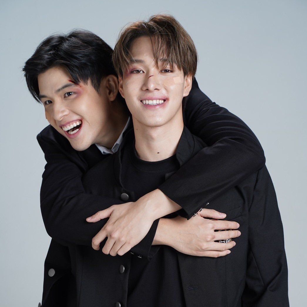 _imsoraa's tweet photo. #skynani ft #dewdunk few tweets au
— Brandalan dan pacar galaknya.
cw 🔞 || school life || bxb. https://t.co/7nqe25rVAT
