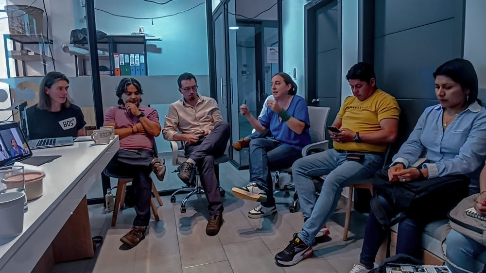 F_EcoCiencia's tweet photo. En Puyo se presentó el Proyecto del Fondo Flamenco #FFIC para el Cambio Climático, una iniciativa que busca fortalecer la gobernanza y el monitoreo territorial en la Amazonía ecuatoriana hasta 2027. https://t.co/4rMbYndg0T
