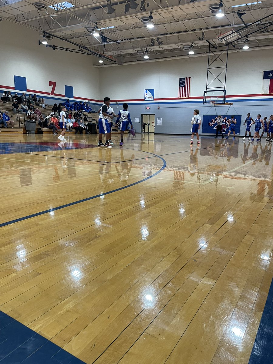 wide999's tweet image. Basketball season has started!!  Let’s go Cougars!!  @IronsCougars @AthleticsLISD