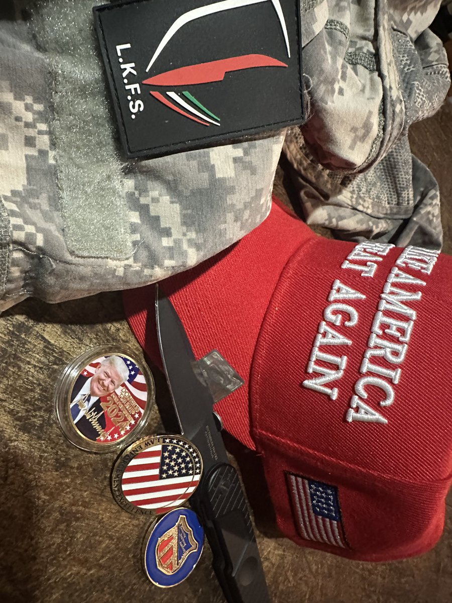 LajoloRossi's tweet photo. #GoGoTrump #MasterLajolo #LKFS #Maga https://t.co/4OLY6BBKCC