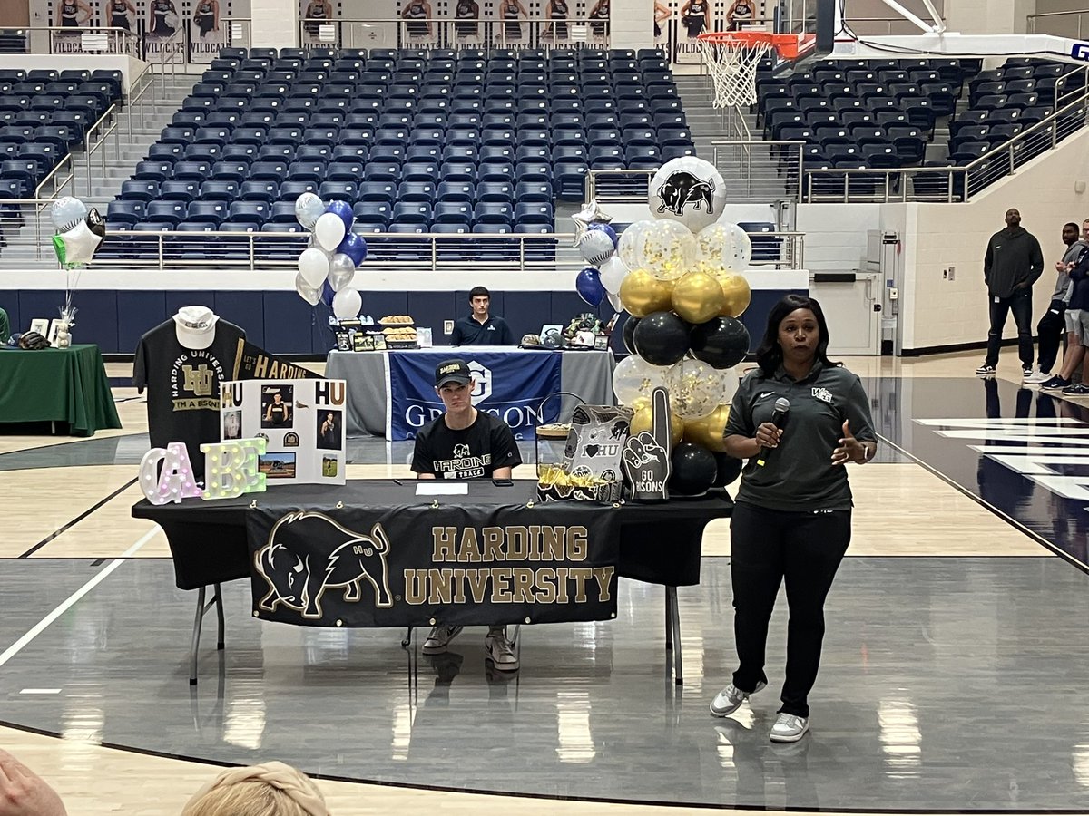 coachterreneek's tweet photo. #ProsperProud to have our first ever @WGHS_XCTrack signee! https://t.co/Vm2WostIdD