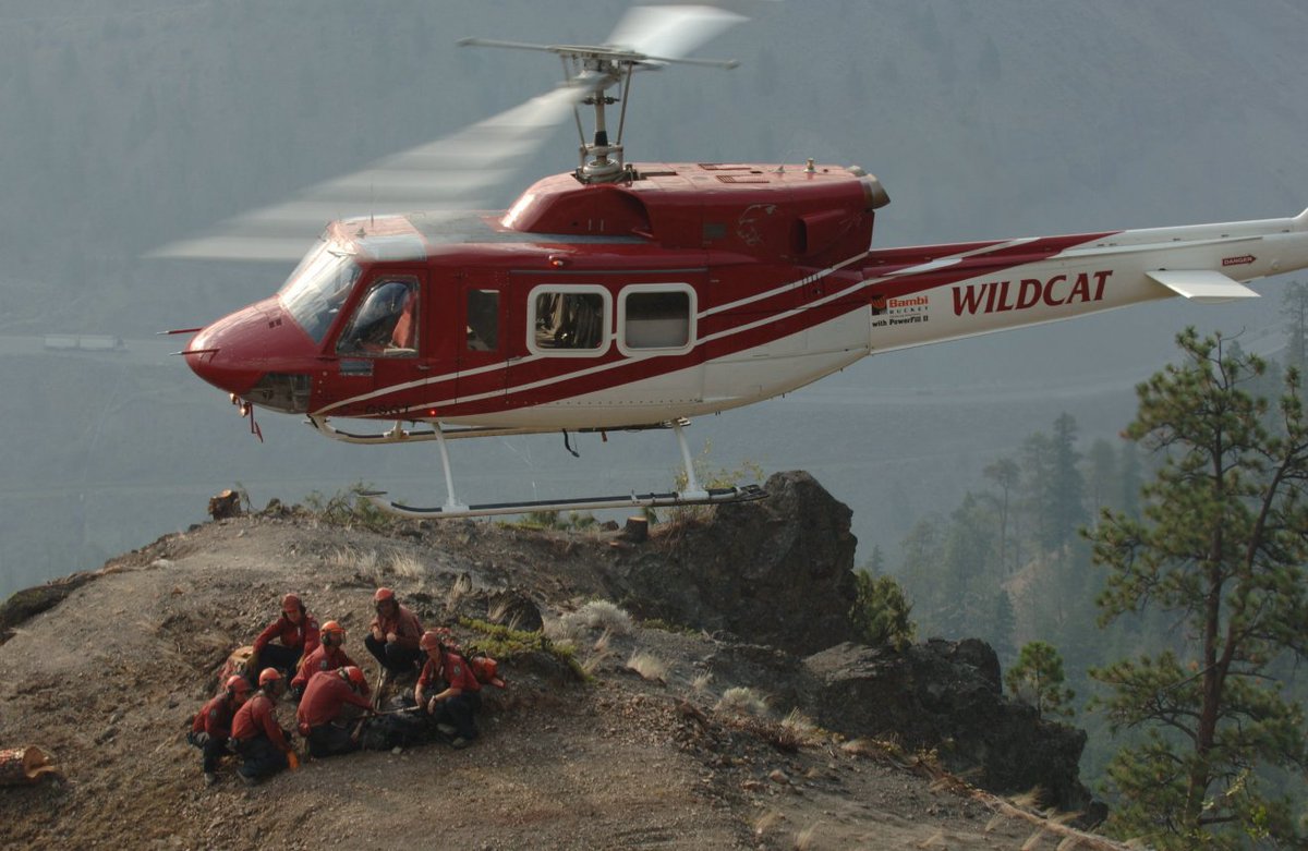 yyfpenticton's tweet photo. 👋 If you hear helicopters overhead this week, keep in mind these pilots are training for the upcoming firefighting season. 

Wildcat Helicopters pilots are conducting emergency training at Penticton Airport. 

Get more details here: https://t.co/TAZJZcObAP https://t.co/7vYjHTpuFU