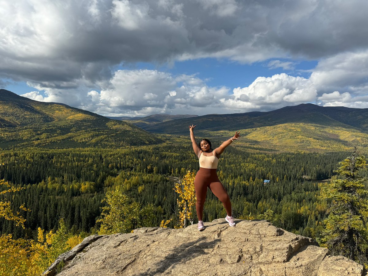 DansonScilla's tweet photo. This is how summer ended! Angel Rocks, Fairbanks, AK,where towering mountains, crystal-clear waters, and lush greenery unite in nature’s perfect harmony. A breathtaking reminder of why conserving these pristine landscapes is essential for future generations. @explorefairbanks 🍁 https://t.co/KGx0n1ekrS