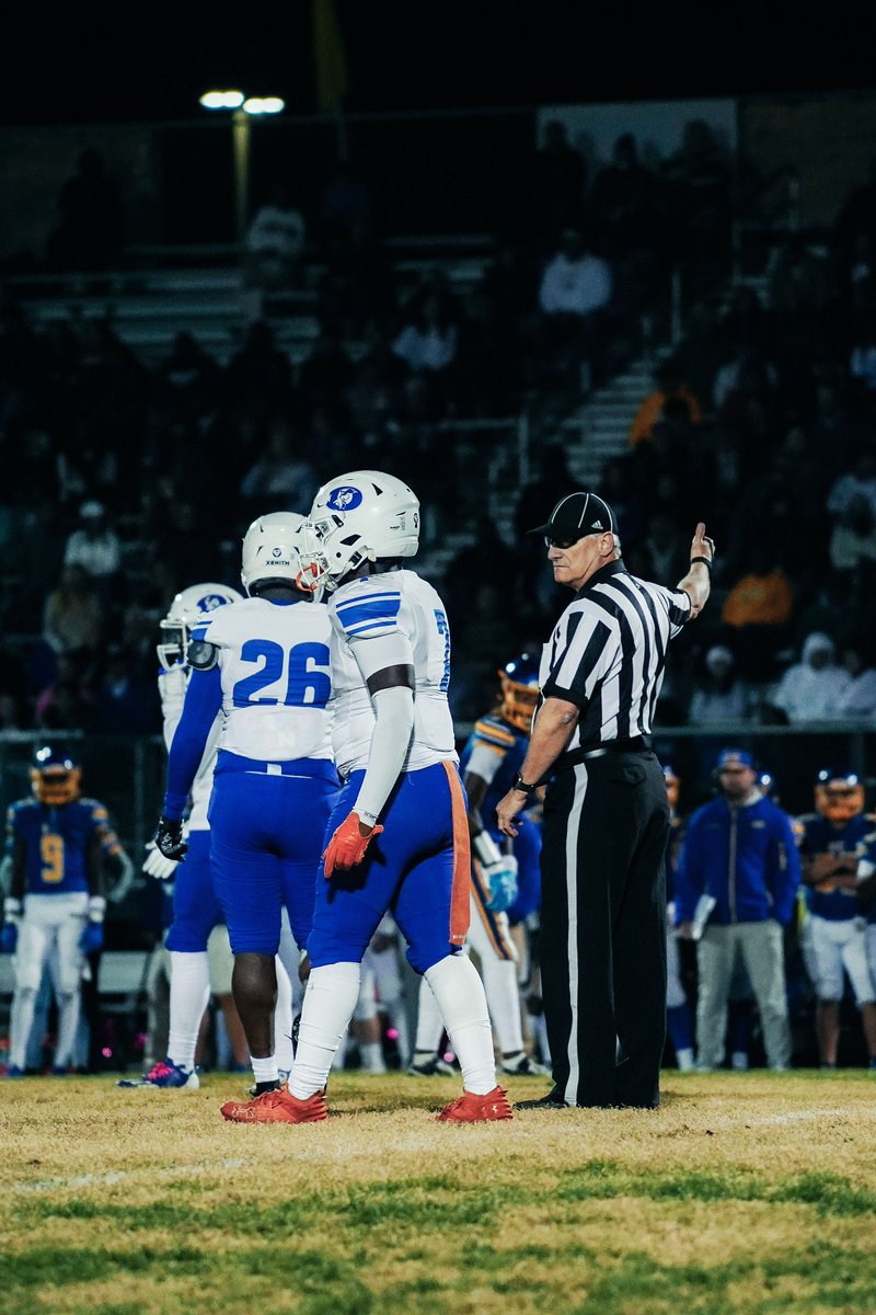RasheedBranch's tweet photo. Blessed to be named 1st Team All district LB💙💙! https://t.co/GN8fSha2xH