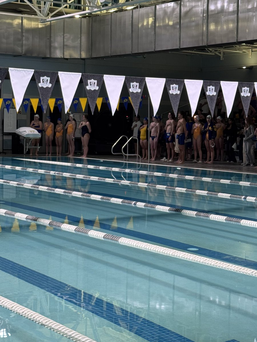 Amy M. Thomas tweet media