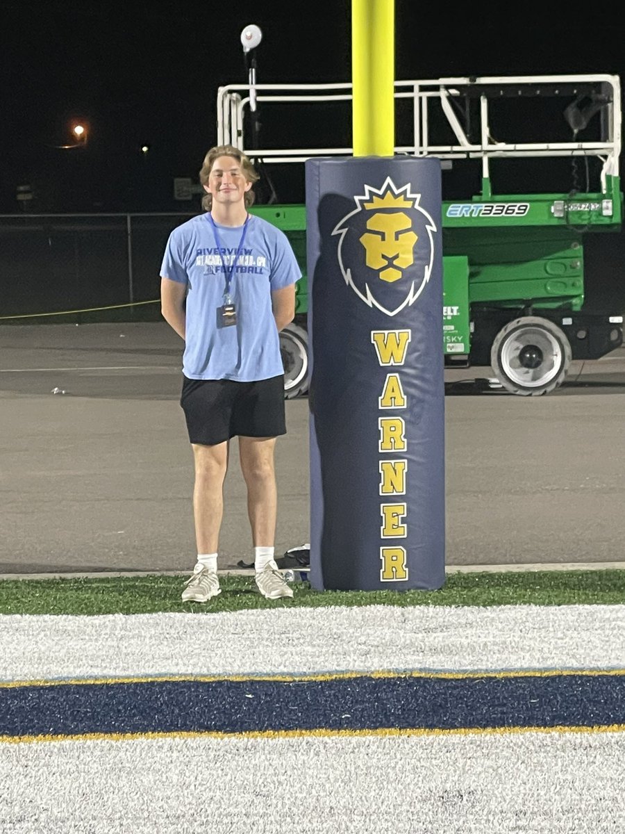 After a great visit and talk with <a href="/KstillsR/">Ken Stills</a> , I am blessed to have received an offer from <a href="/WarnerUFootball/">Warner Football</a> !! 

<a href="/RVSharkFootball/">Riverview Football</a> <a href="/TRod63/">Antonio Rodriguez</a>