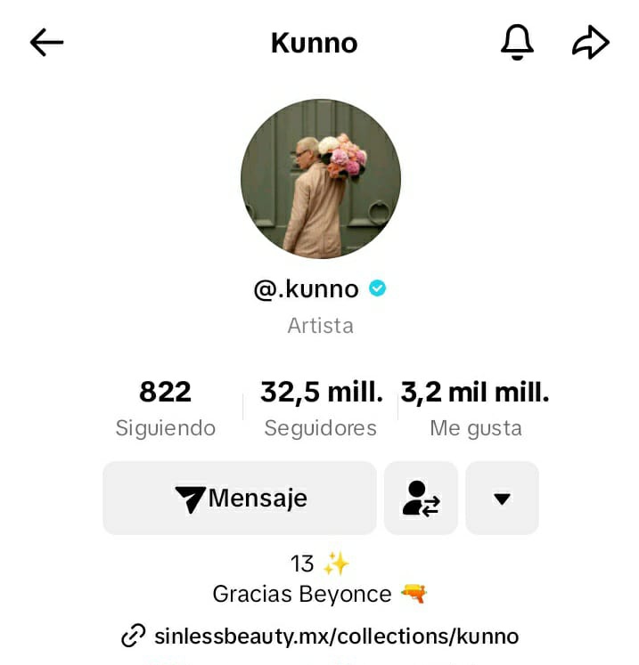 MissArenitaPD's tweet photo. Kunno ha alcanzado los 32.5 millones de seguidores en #Tiktok, siendo está su plataforma más fuerte y de dónde es el total y absoluto Rey 👑.
¡Felicidades Kunno! ✨ https://t.co/TfHhO2awTg