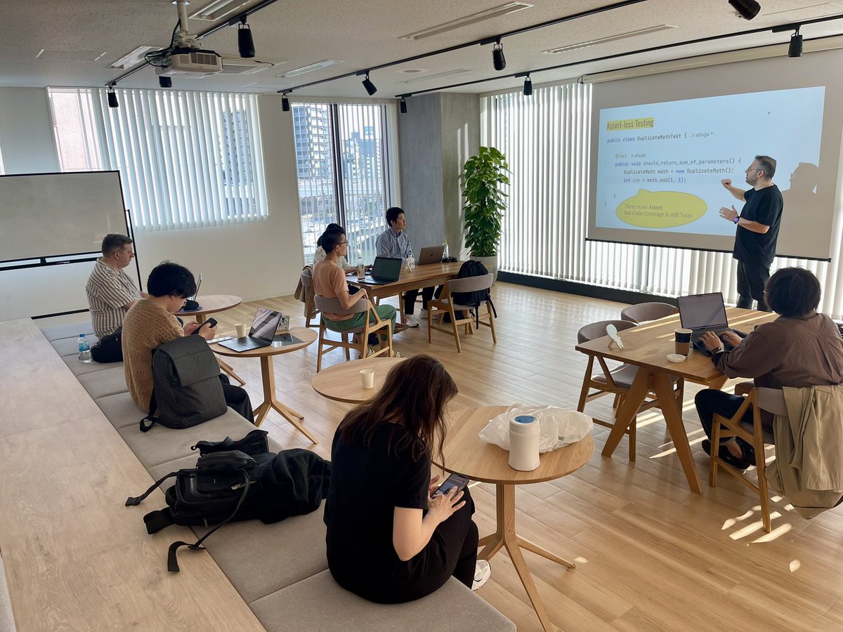 DurukalMesut's tweet photo. Something cool is happening 😎 amazing workshop by @altugaltintas. @tokyotestfest workshops started with a wonderful session at @AutifyJapan @tsueeemura https://t.co/2syosRwQwq